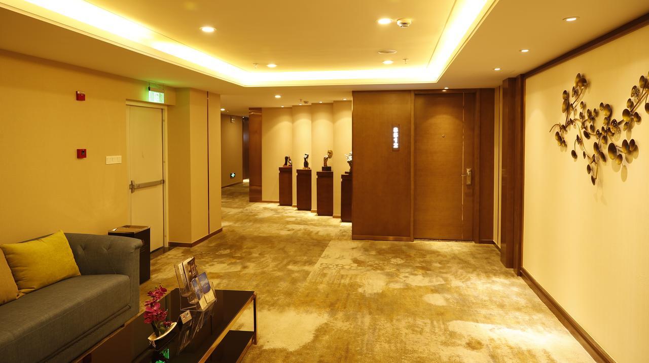 Metropolo, Nanjing, Hundred Lakes Nankin Extérieur photo